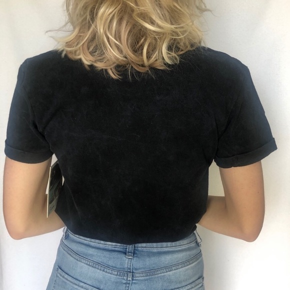 Go Your Own Way NWT Distressed Graphic Tee - Picture 3 of 5